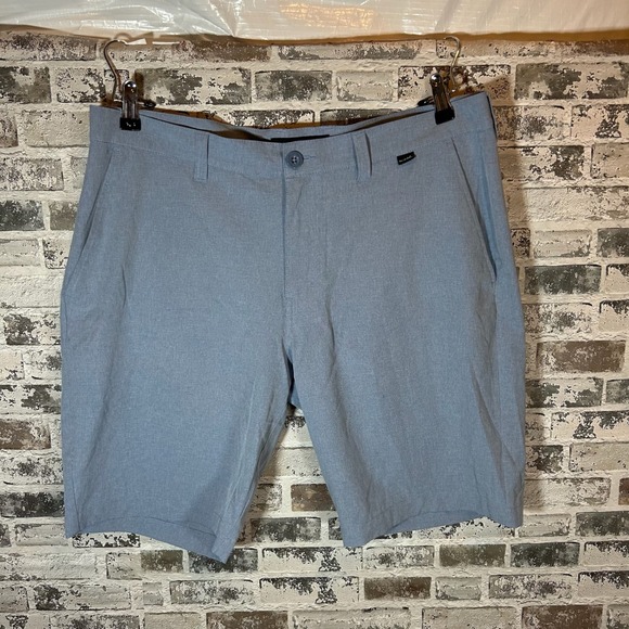 TravisMathew Other - TravisMathew Mens Performance Golf Shorts Blue Heathered Stretch Size 36